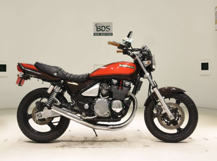 Мотоцикл Kawasaki ZEPHYR400 з пробігом 14851 km