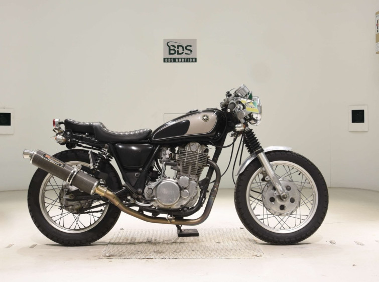 Мотоцикл Yamaha SR400 з пробігом 26346 km