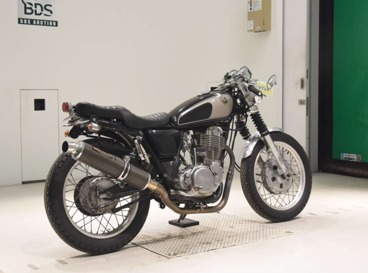 Мотоцикл Yamaha SR400 з пробігом 26346 km