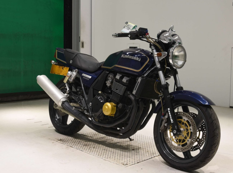 Мотоцикл Kawasaki ZRX400 с пробегом 27867 km