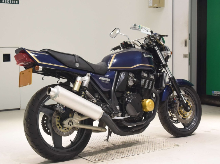 Мотоцикл Kawasaki ZRX400 с пробегом 27867 km