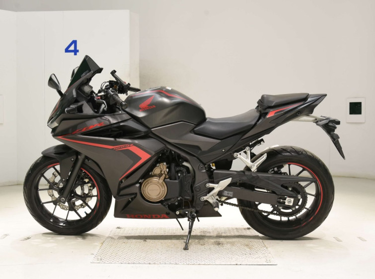 Мотоцикл Honda CBR400R с пробегом 14821 km