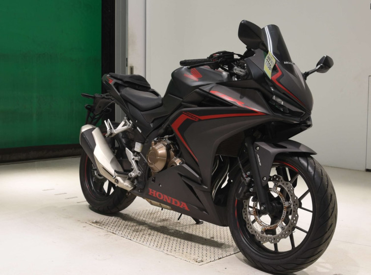 Мотоцикл Honda CBR400R с пробегом 14821 km