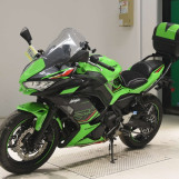 Мотоцикл Kawasaki NINJA650 з пробігом 5913 km