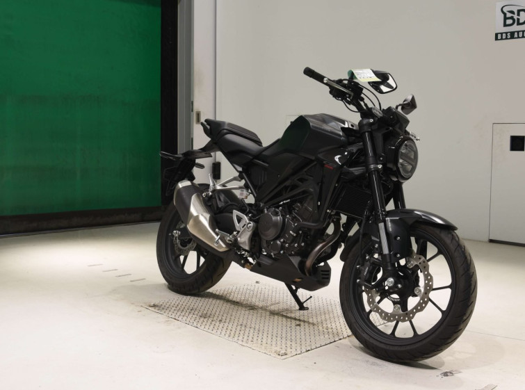 Мотоцикл Honda CB250R з пробігом 8898 km