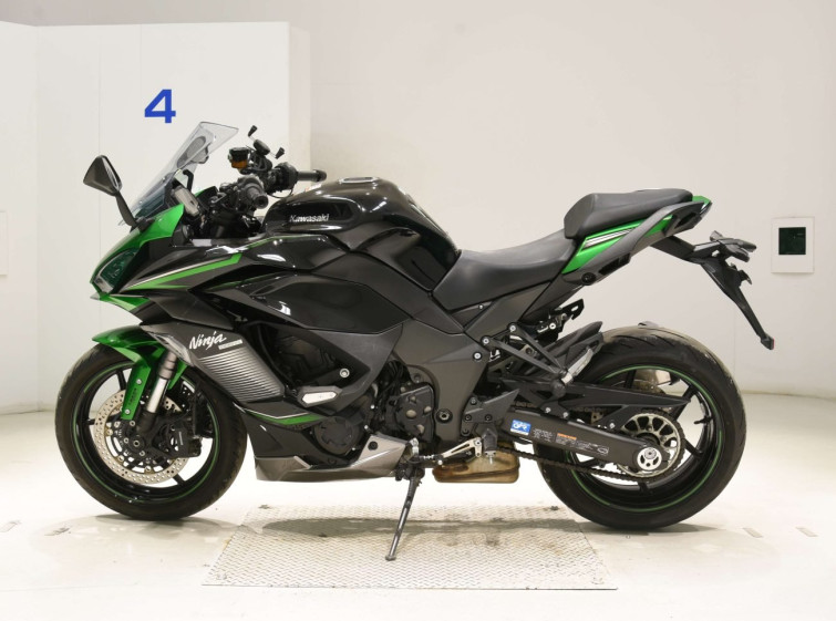 Мотоцикл Kawasaki ninja 1000 sx з пробігом 7413 km