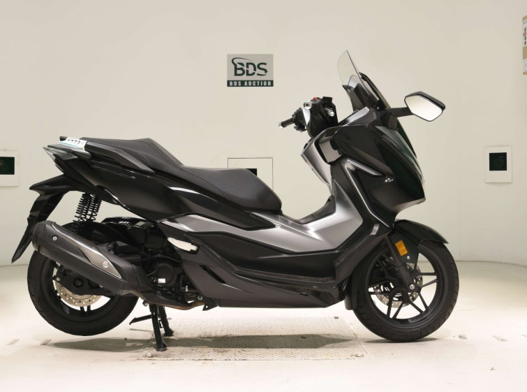 Мотоцикл Honda FORZA с пробегом 19716 km