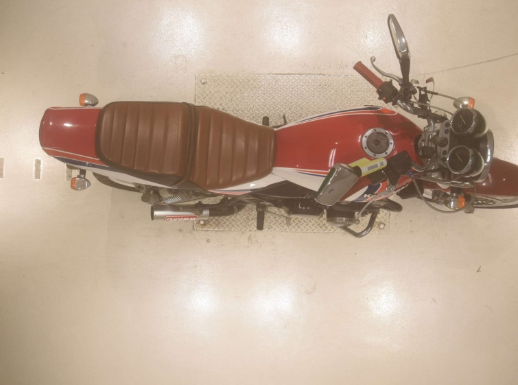 Мотоцикл Kawasaki ZEPHYR400 с пробегом 41934 km