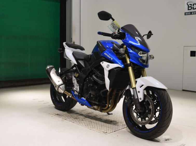 Мотоцикл Suzuki GSR750 с пробегом 22720 km