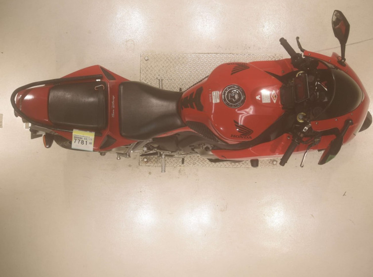 Мотоцикл Honda CBR1000RR з пробігом 82568 km