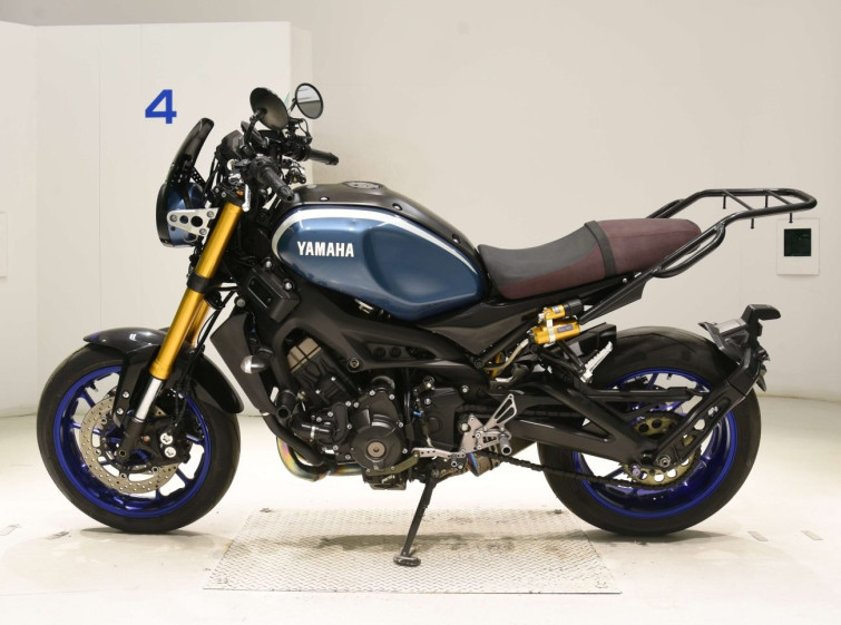 Мотоцикл Yamaha MT-09 с пробегом 42766 km