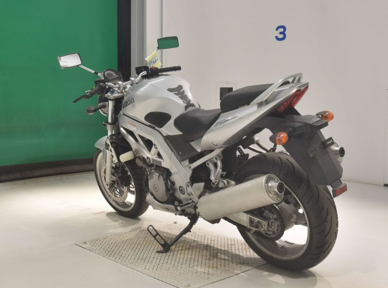 Мотоцикл Suzuki SV1000 з пробігом 34750 km