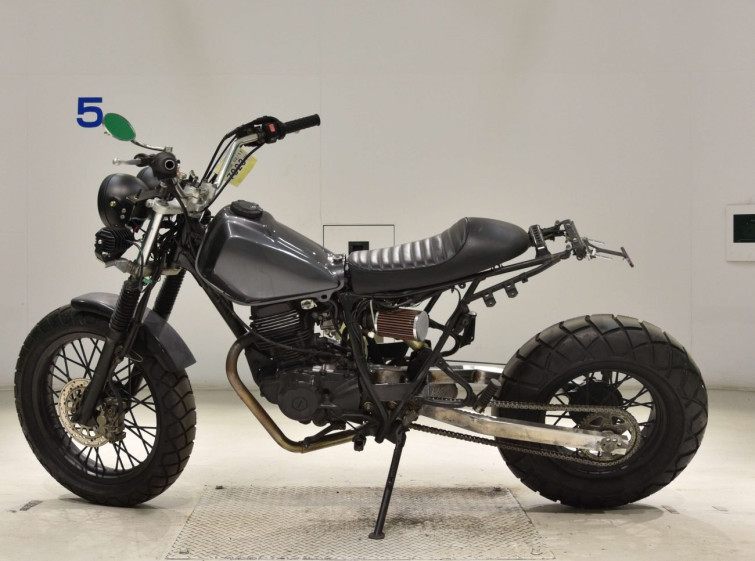 Мотоцикл Yamaha TW200E з пробігом 39964 km