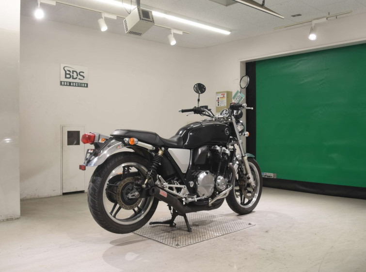 Мотоцикл Honda CB1100 з пробігом 11465 km