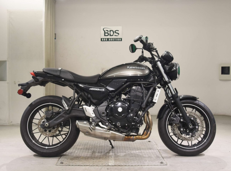 Мотоцикл Kawasaki Z650RS з пробігом 1317 km