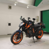 Мотоцикл KTM 890 DUKE R з пробігом 2952 km
