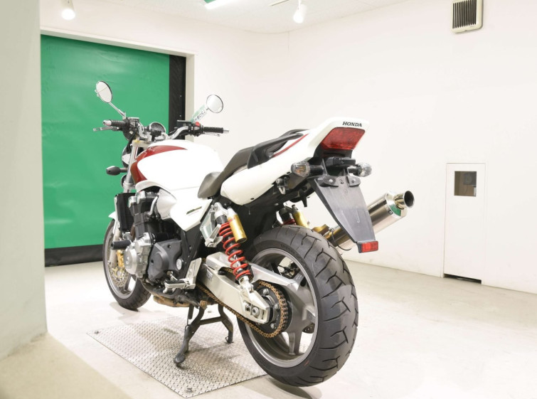 Мотоцикл Honda CB1300SFA с пробегом 21051 km