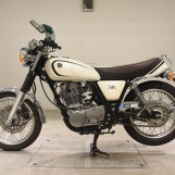 Мотоцикл Yamaha SR400