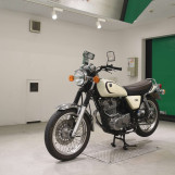 Мотоцикл Yamaha SR400