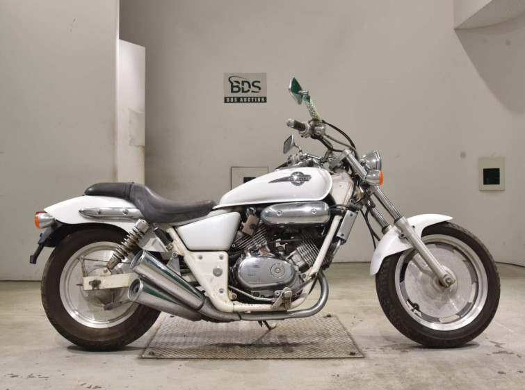 Мотоцикл Honda MAGNA250 с пробегом 20051 km