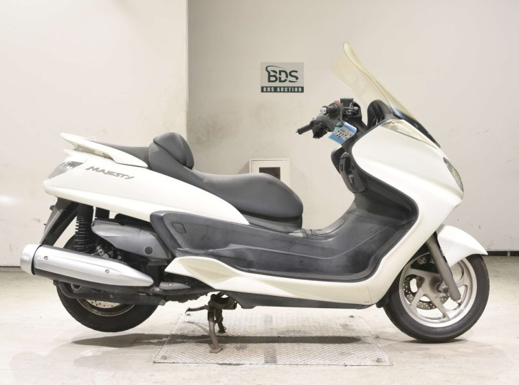 Мотоцикл Yamaha MAJESTY 250