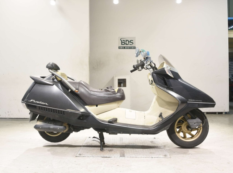 Мотоцикл Honda FUSION SE з пробігом 64631 km