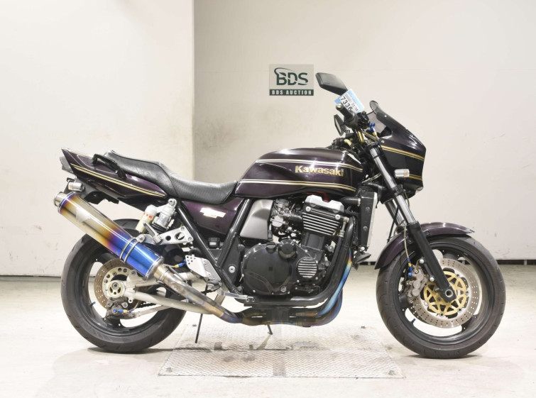 Мотоцикл Kawasaki ZRX1100 с пробегом 13760 km