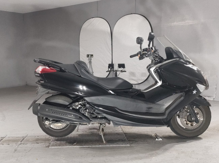 Мотоцикл Yamaha MAJESTY 250 з пробігом 78301 km