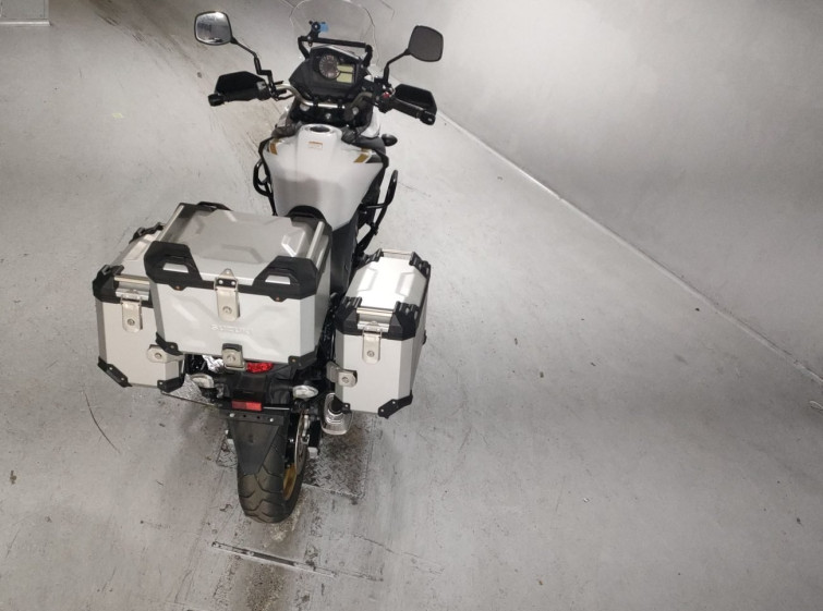 Мотоцикл Suzuki V-STROM DL650XT з пробігом 13695 km