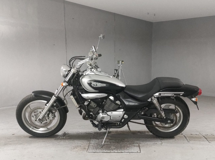Мотоцикл Kawasaki ELIMINATOR 250V с пробегом 16268 km