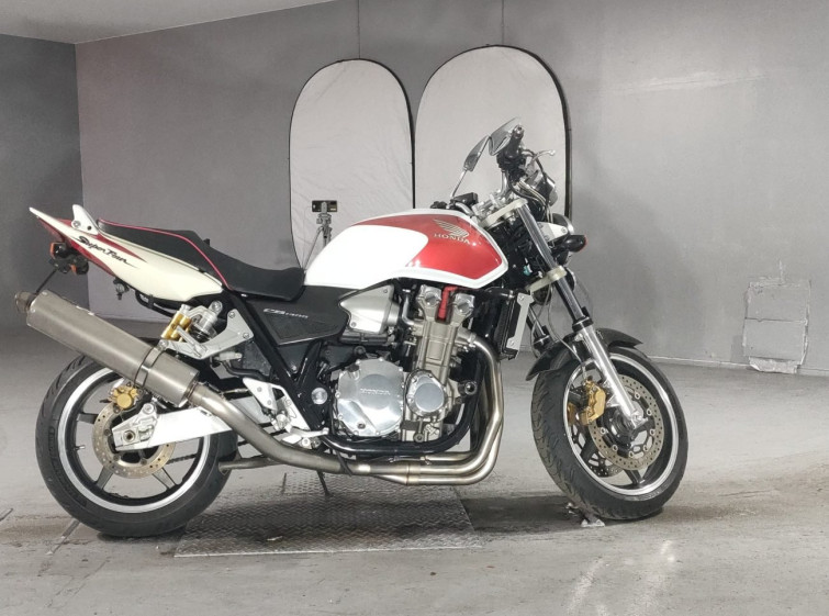 Мотоцикл Honda CB1300SF с пробегом 31236 km