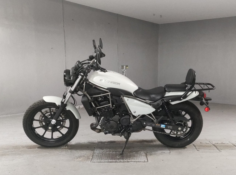 Мотоцикл Kawasaki ELIMINATOR 400 с пробегом 2003 km