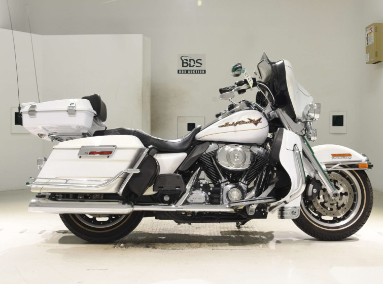 Мотоцикл HD ROAD KING FLHR1580 з пробігом 11165 km