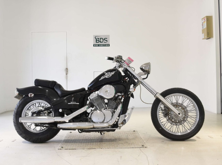 Мотоцикл Honda STEED400