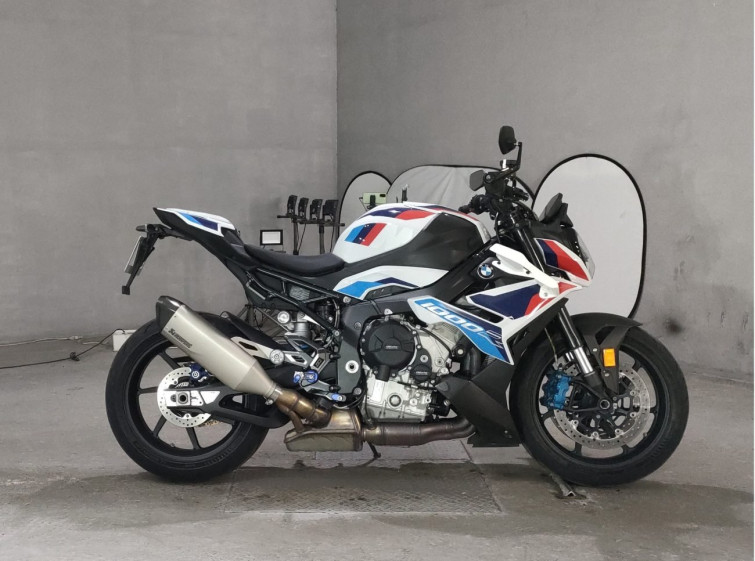 Мотоцикл BMW M1000R с пробегом 12320 km