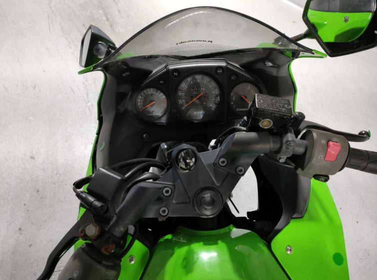 Мотоцикл Kawasaki NINJA250R з пробігом 30534 km