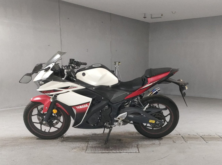Мотоцикл Yamaha YZF-R25 с пробегом 13034 km