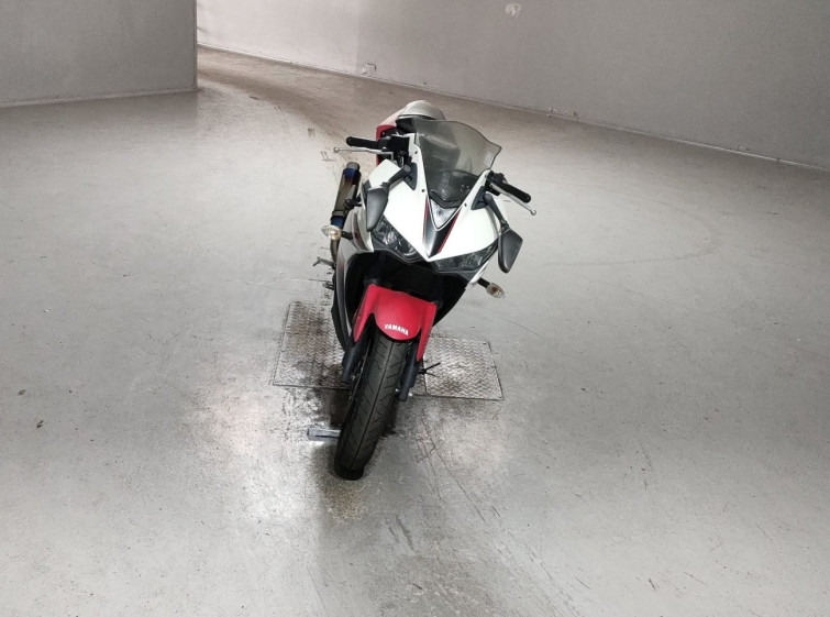 Мотоцикл Yamaha YZF-R25 с пробегом 13034 km