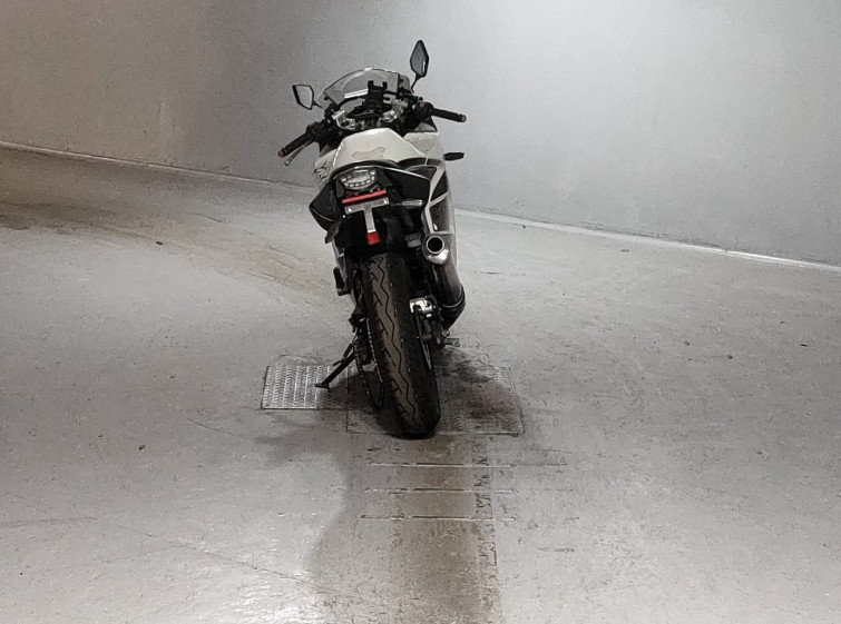 Мотоцикл Kawasaki NINJA250R з пробігом 25462 km
