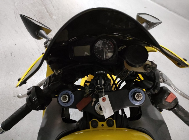 Мотоцикл Honda CBR954RR