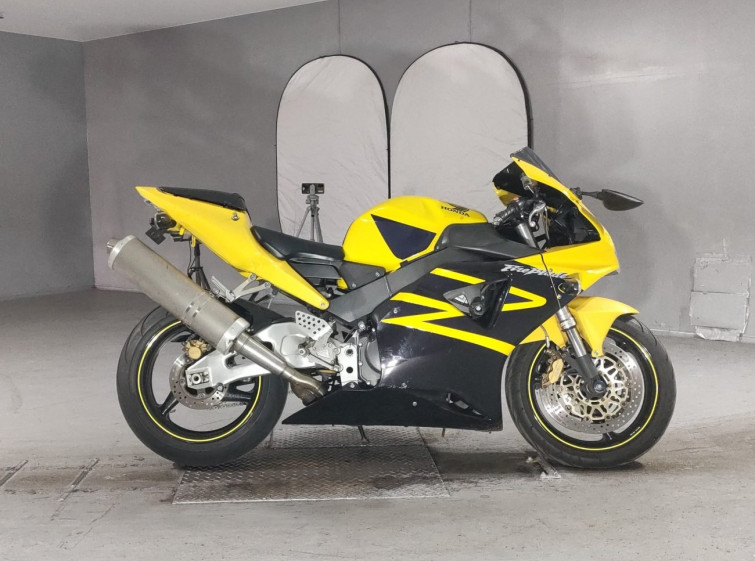 Мотоцикл Honda CBR954RR