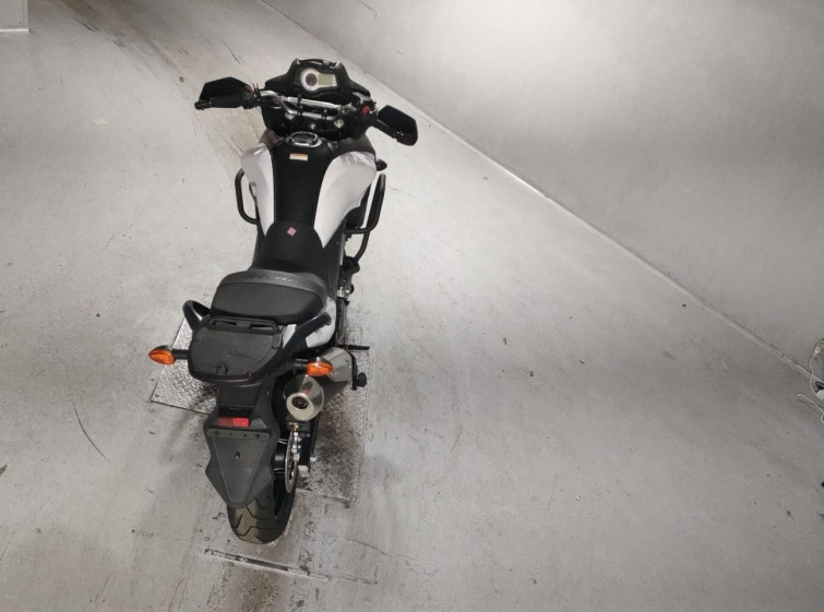Мотоцикл Suzuki V-STROM DL650 з пробігом 31261 km