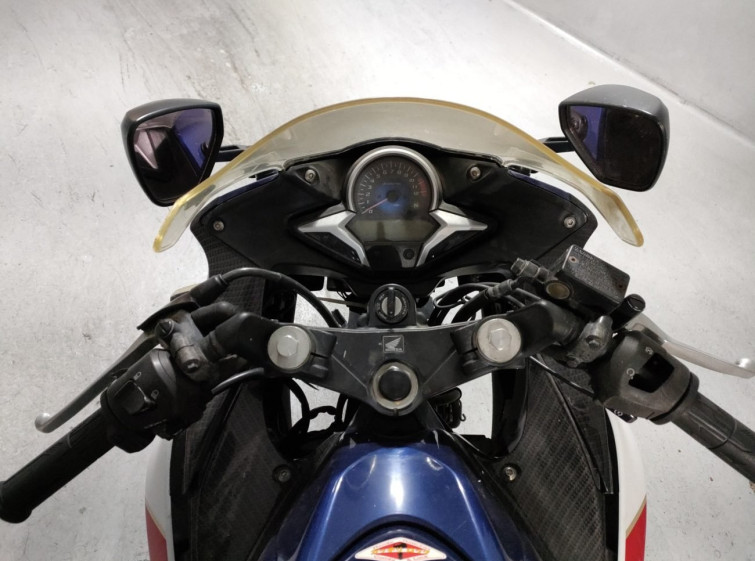 Мотоцикл Honda CBR250R з пробігом 78933 km