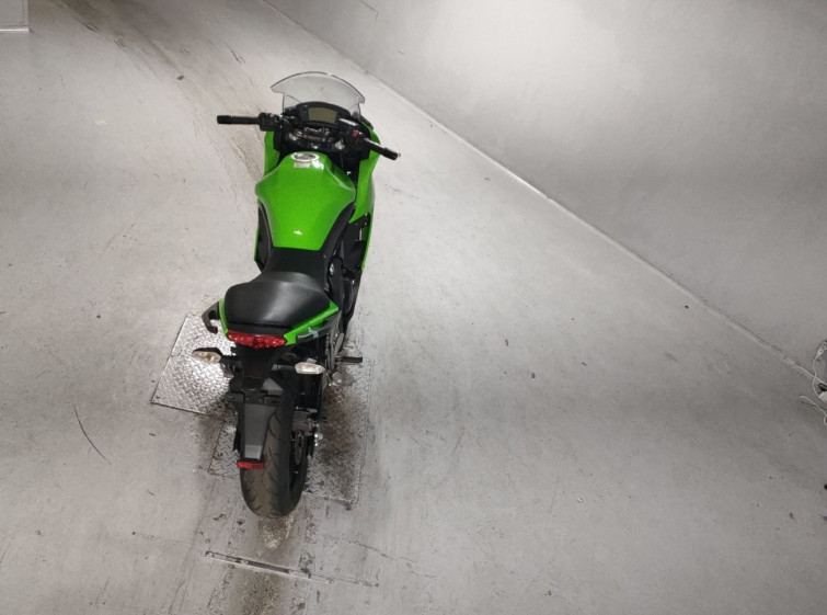 Мотоцикл Kawasaki NINJA400R з пробігом 6916 km