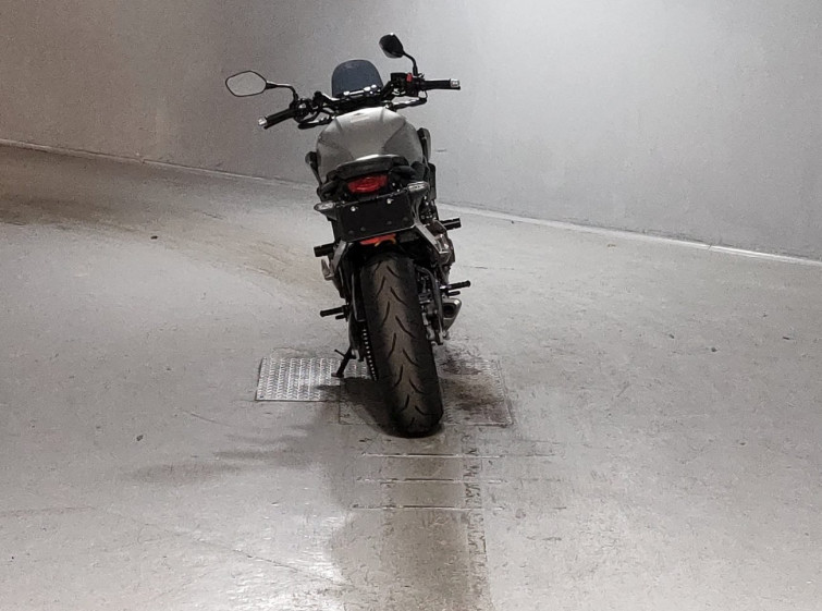 Мотоцикл Honda CB650R з пробігом 14214 km