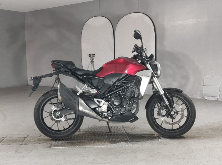 Мотоцикл Honda CB250R з пробігом 12104 km