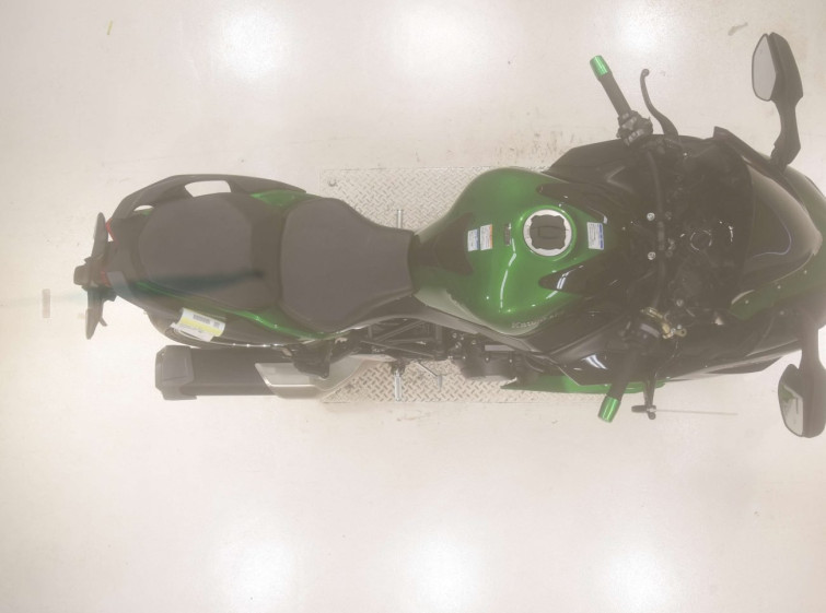 Мотоцикл Kawasaki NINJA H2 SX з пробігом 9790 km
