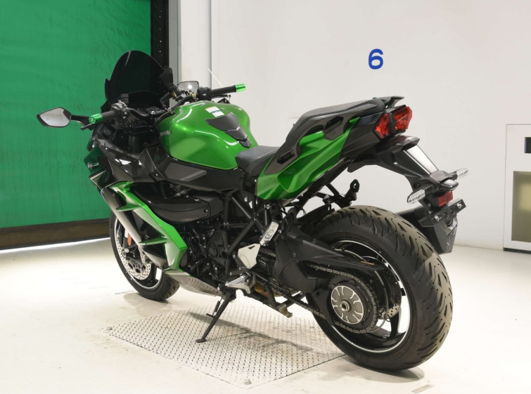 Мотоцикл Kawasaki NINJA H2 SX з пробігом 9790 km