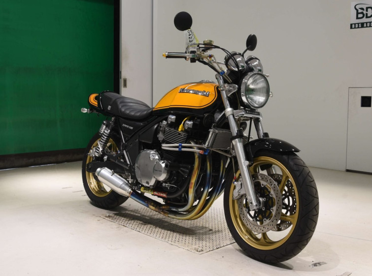 Мотоцикл Kawasaki ZEPHYR1100 з пробігом 13146 km
