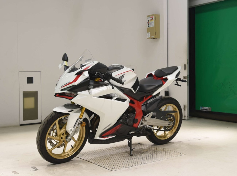 Мотоцикл Honda CBR250RRA з пробігом 14394 km